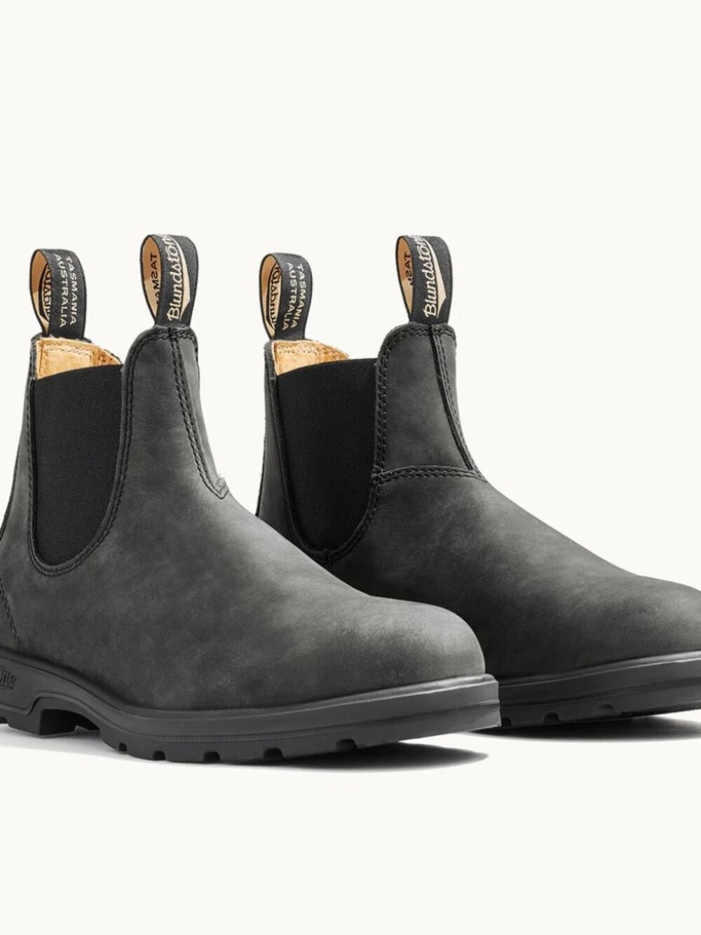 Blundstone Classics #587 Size: 10.5 USW; 8.5USM (7.5 UK/AU) RUSTIC BLACK